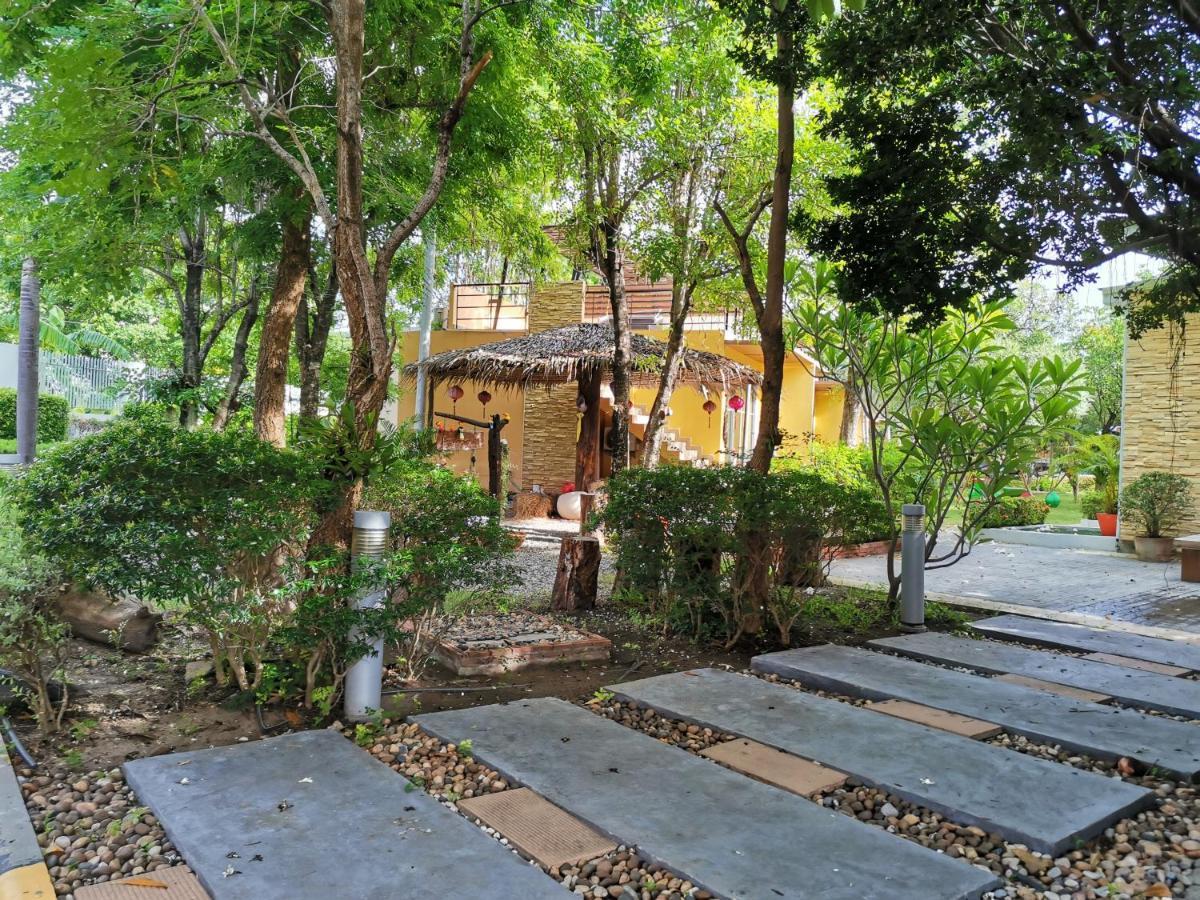 Bangkok.Grand.Resort Bang Bo Bagian luar foto